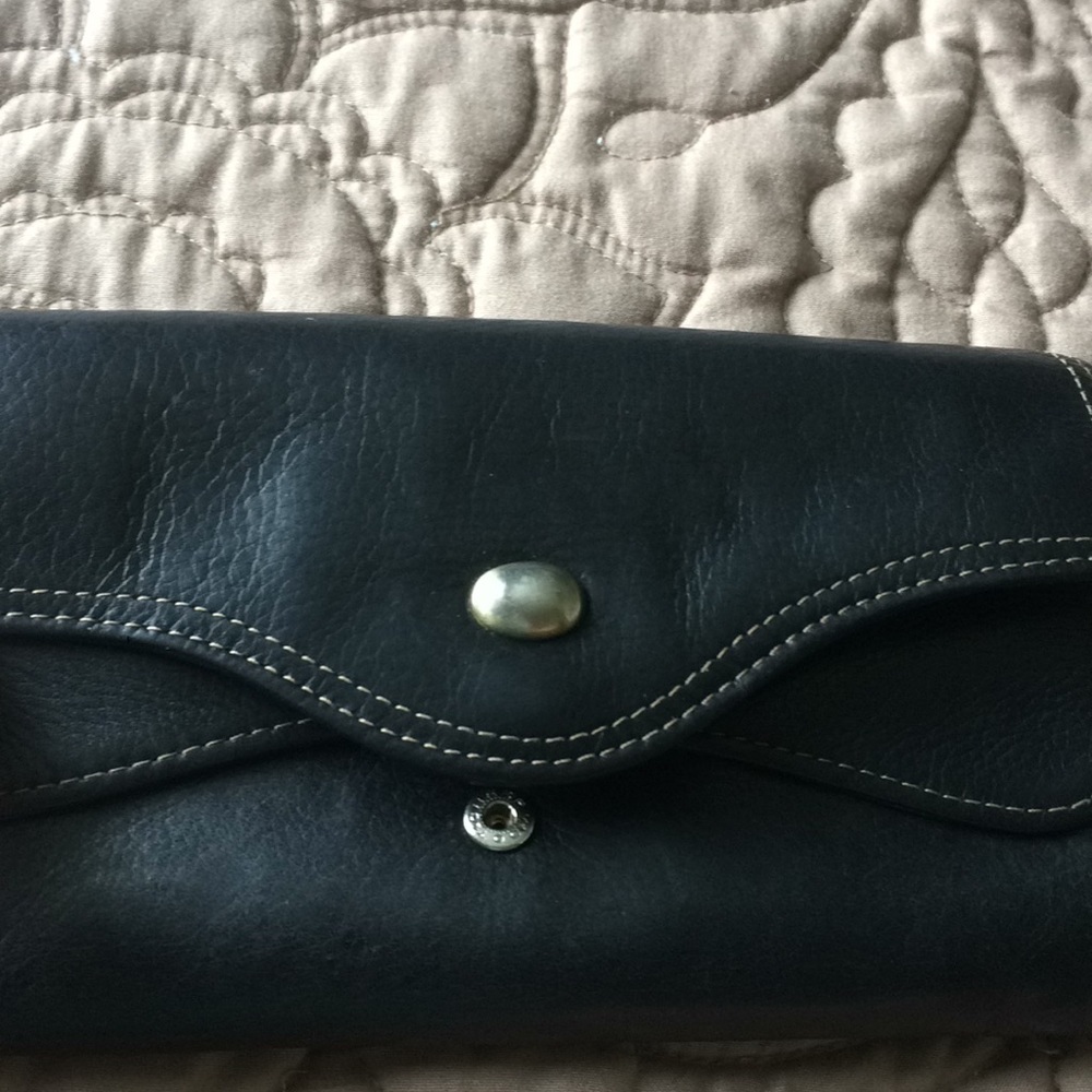Wallet - Picture 2 of 6